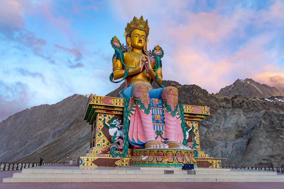 Journey from Leh to Nubra Valley Via Khardung-La Pass
