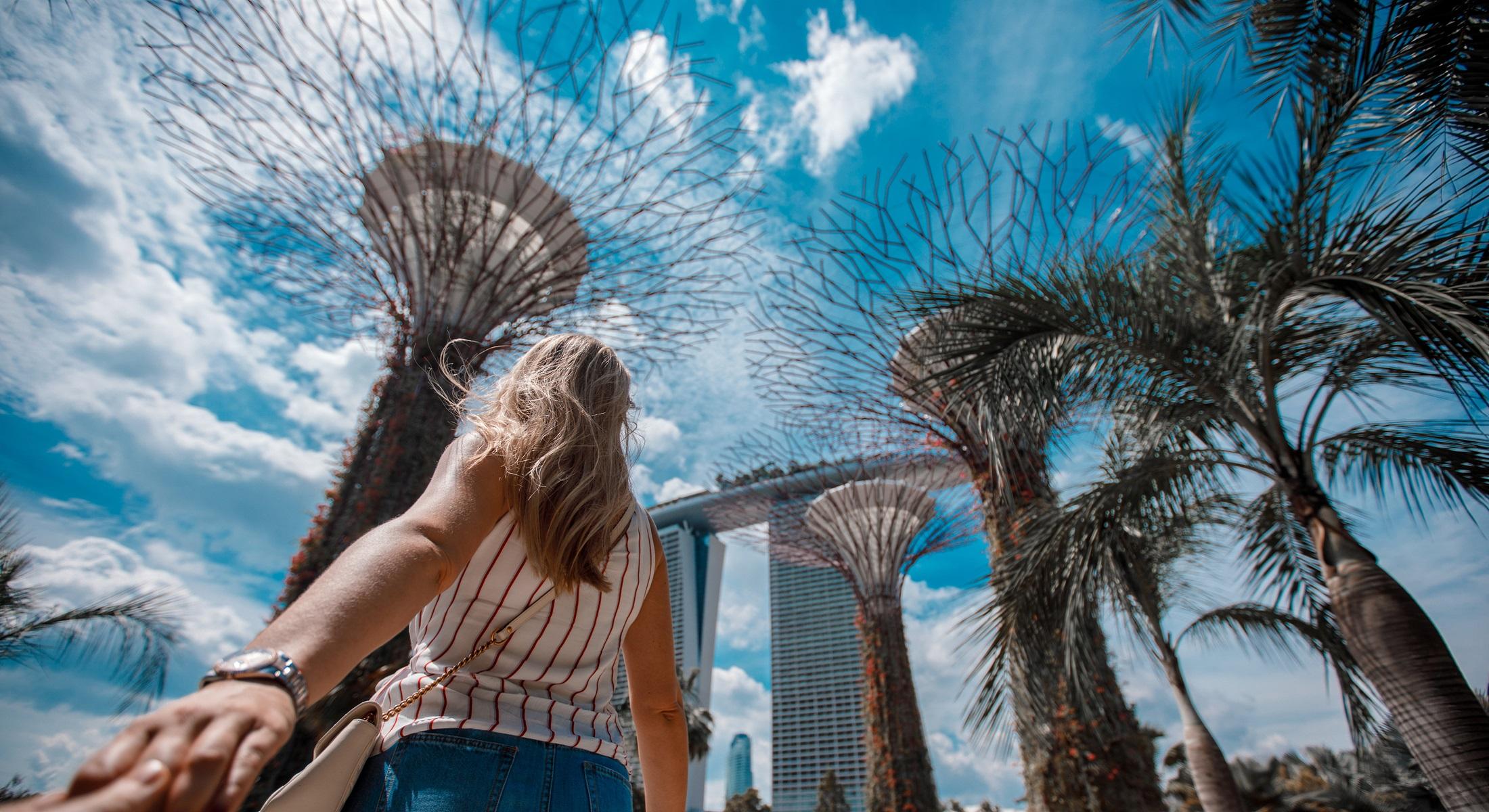 Romantic Singapore Escape , Adventure & Skyline view