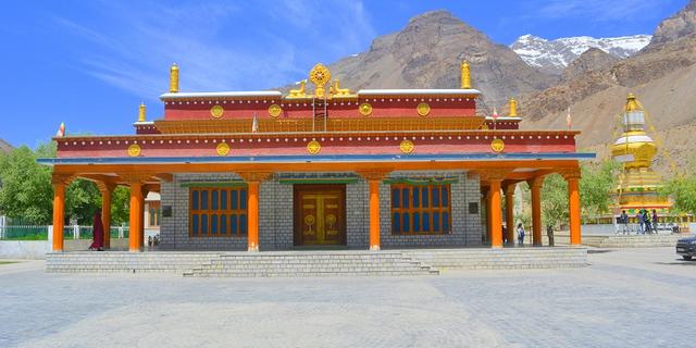 Visit Tabo Monastery and Tabo Caves