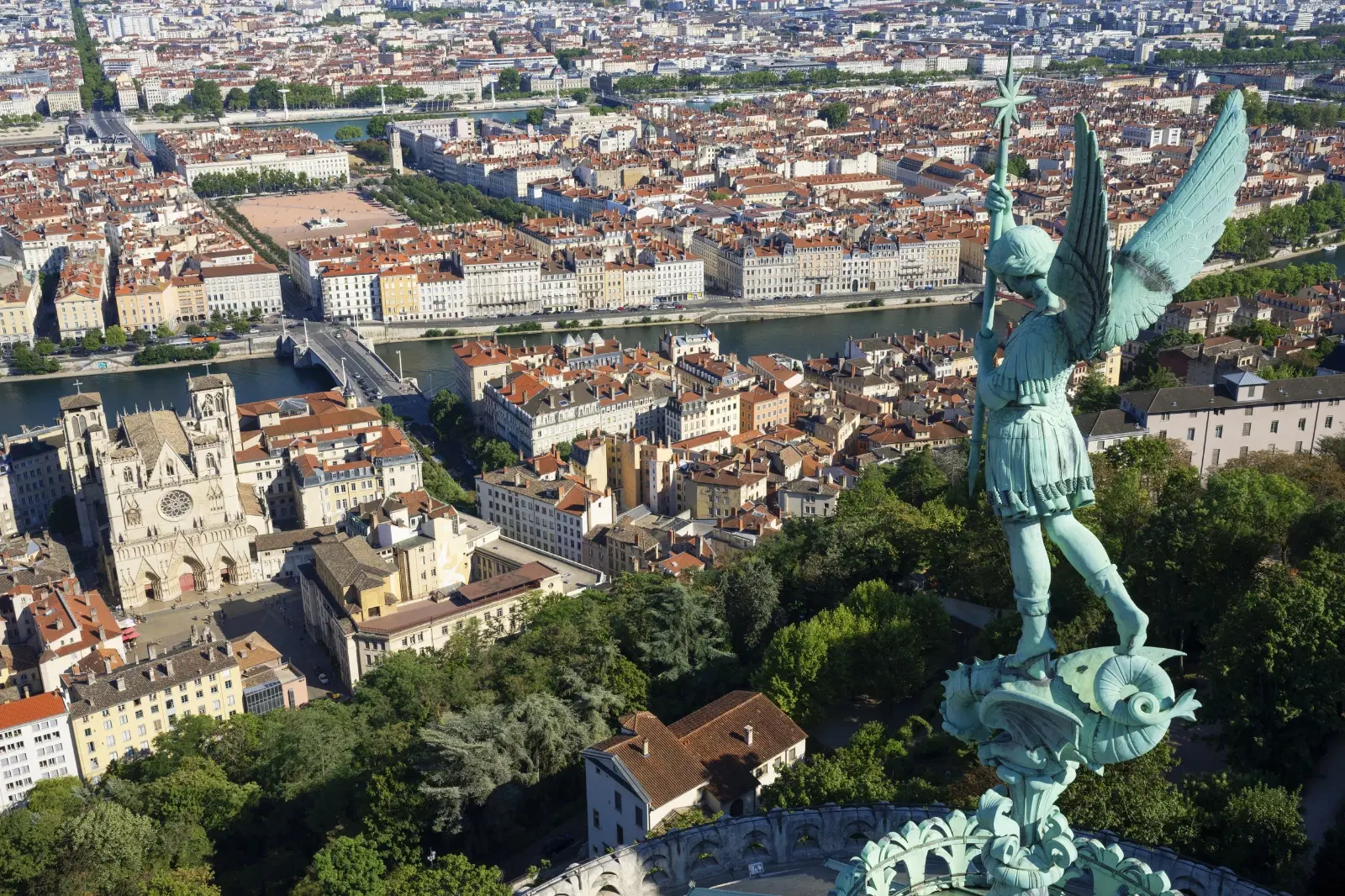 Top May 2026 Travel Destinations: Europe vs Short-Haul Asia